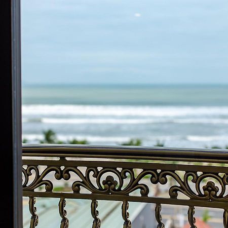 Emily Hotel And Apartment Da Nang Danang Exterior photo